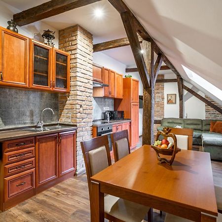 Apartmany In Veritas Mikulov Luaran gambar