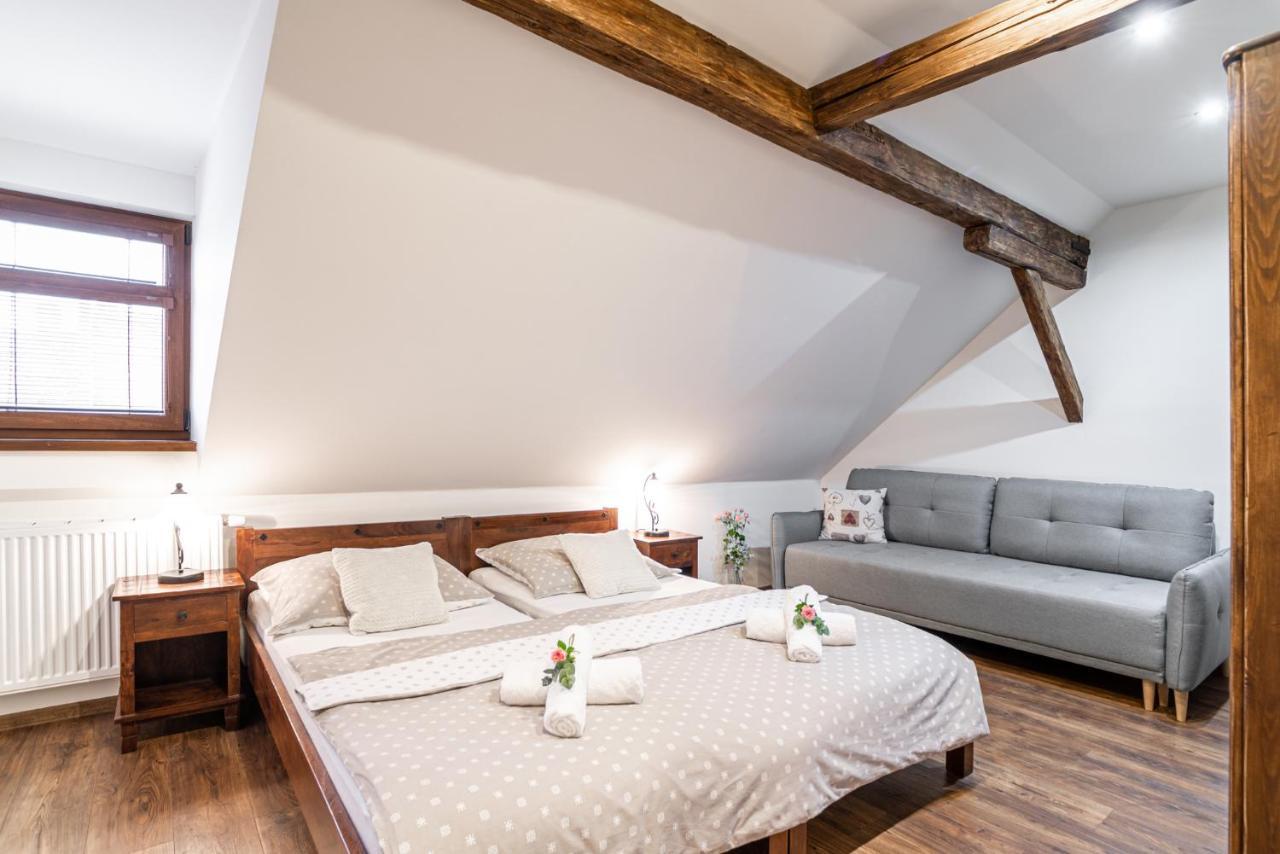 Apartmany In Veritas Mikulov Luaran gambar