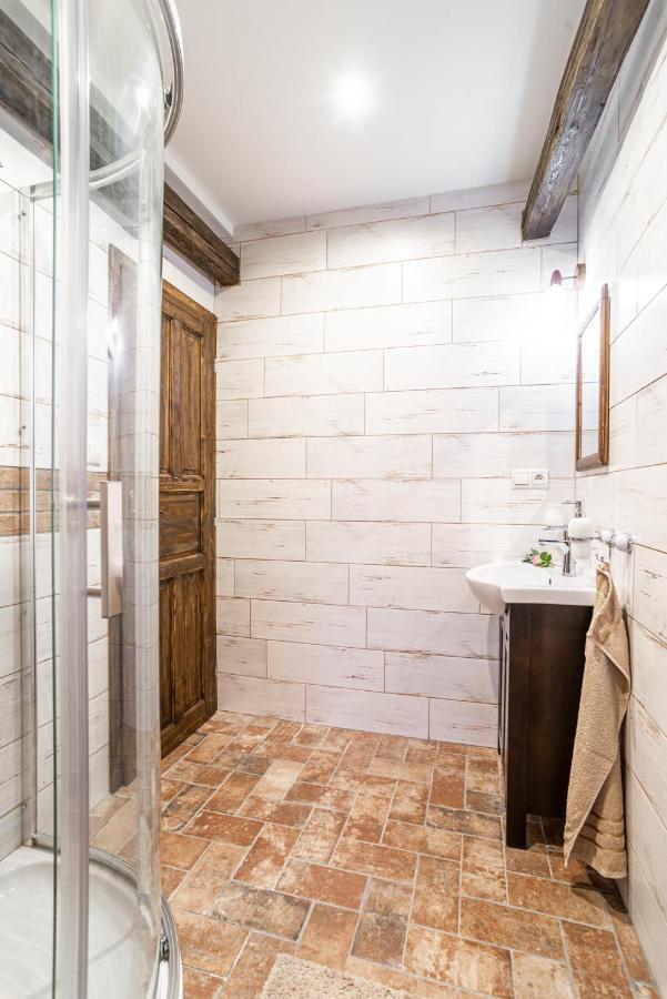 Apartmany In Veritas Mikulov Luaran gambar