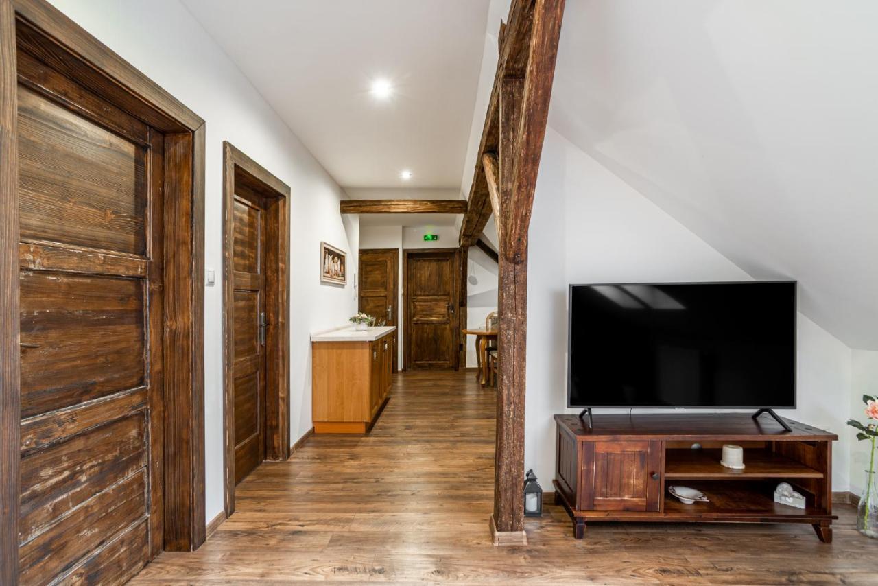 Apartmany In Veritas Mikulov Luaran gambar