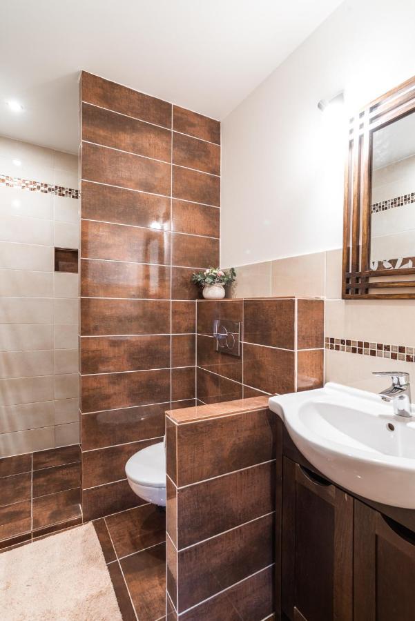 Apartmany In Veritas Mikulov Luaran gambar